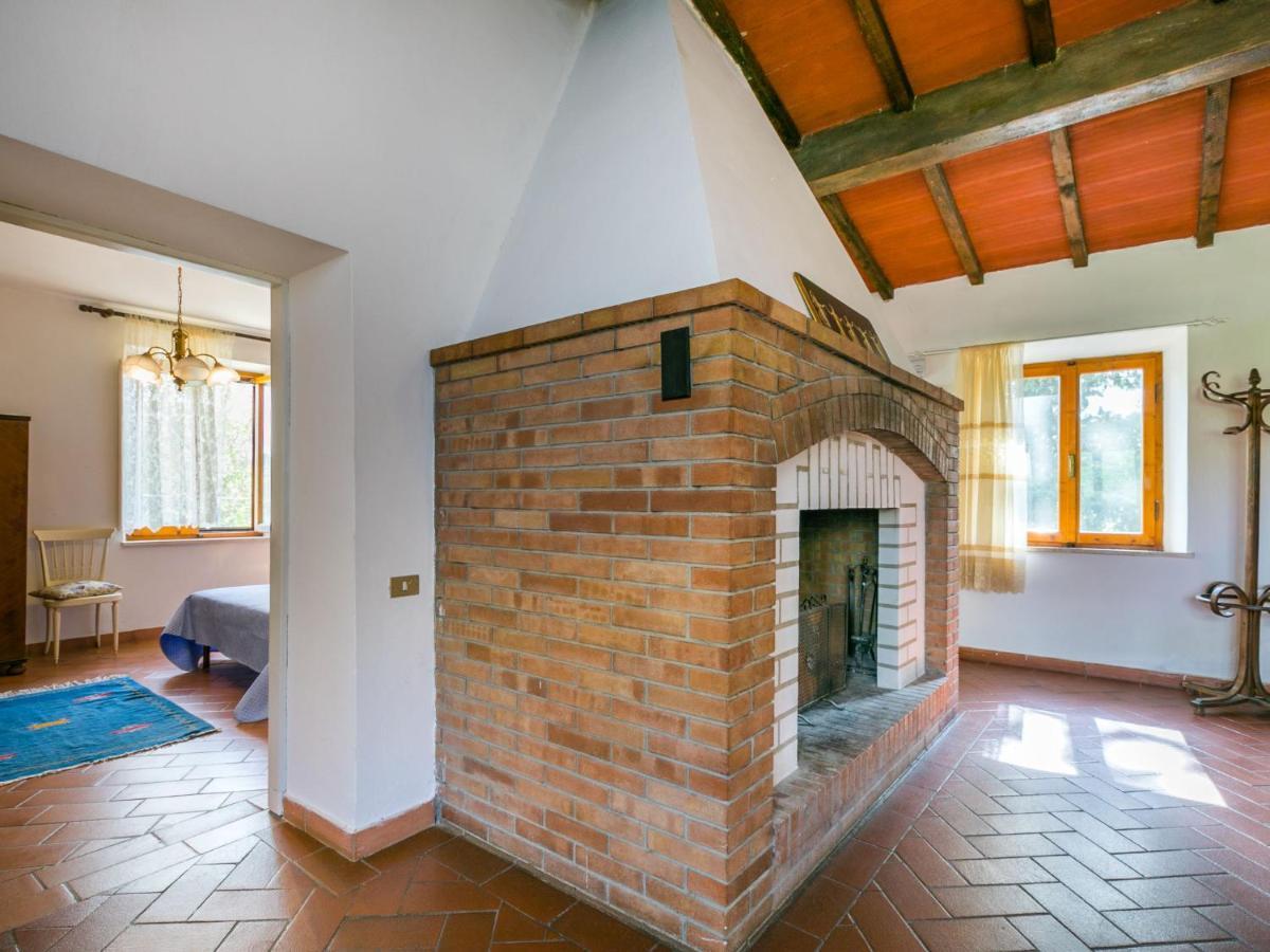 Apartment Fattoria Petraglia - Padronale By Interhome 蒙特里久尼 外观 照片