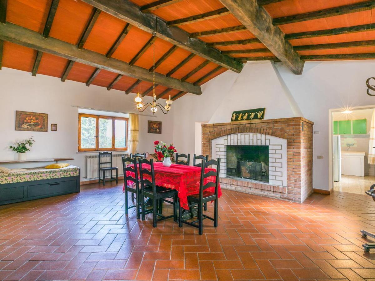 Apartment Fattoria Petraglia - Padronale By Interhome 蒙特里久尼 外观 照片